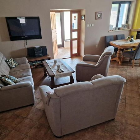 הוילה Drienica Garden View מראה חיצוני תמונה