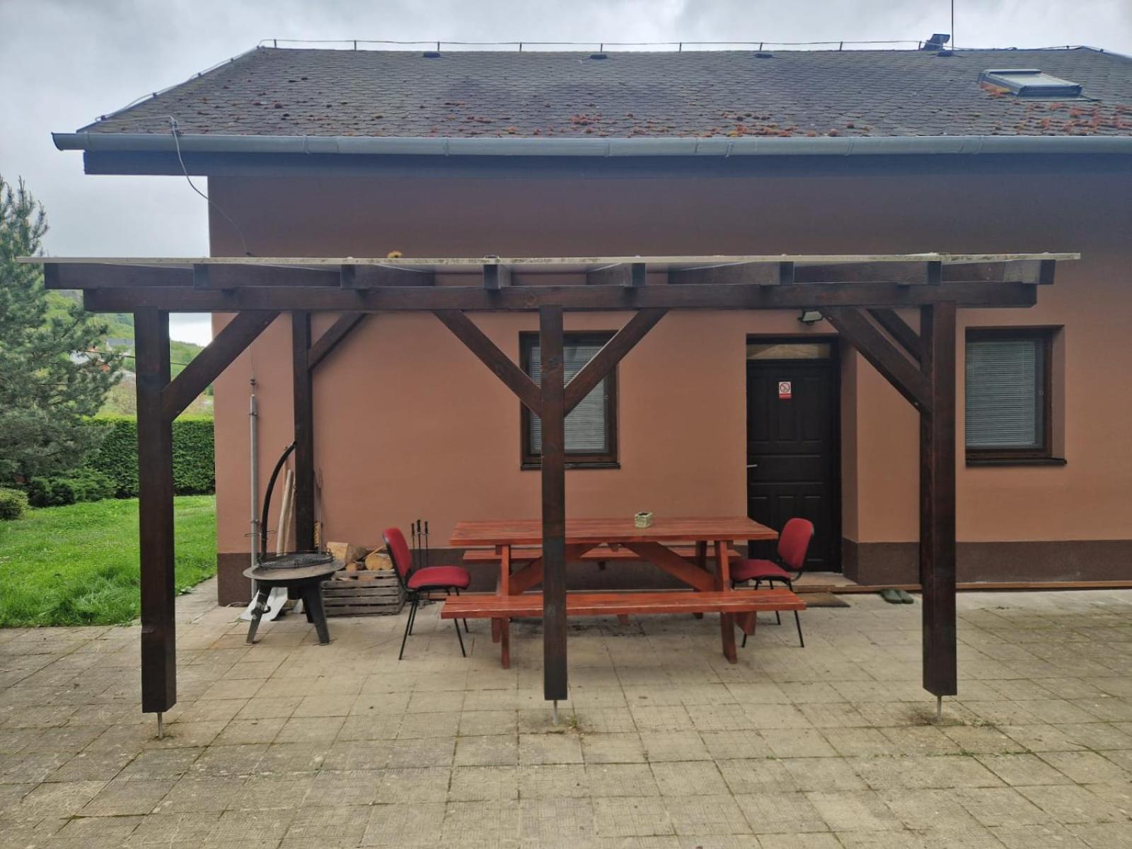 הוילה Drienica Garden View מראה חיצוני תמונה